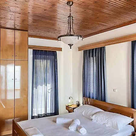 Roma Hotel Sarande Hotel